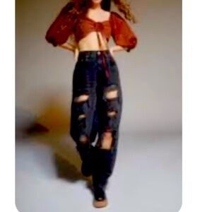 BDG high rise baggy sz 27 black. Only worn once super cute